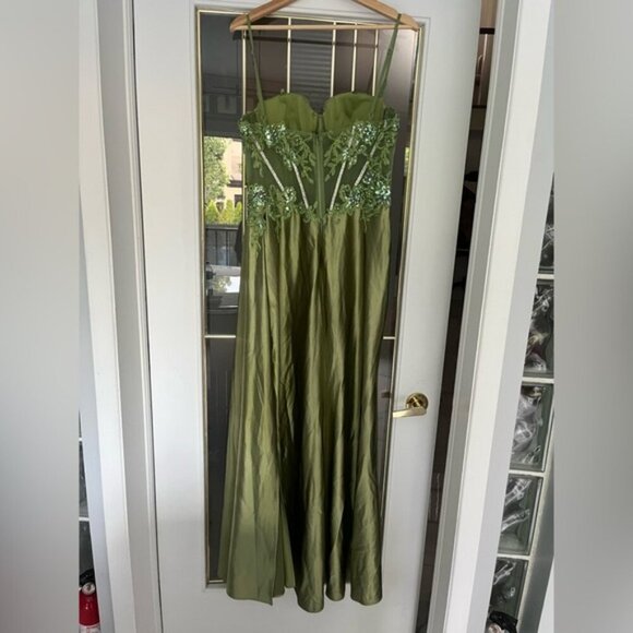 Olive Green Prom Evening Gown Beaded Corset Satin Dress Side Slit - Picture 4 of 9